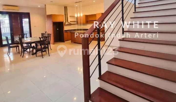 House in Cilandak complex near MRT Cipete Raya