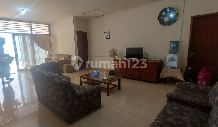 Rumah gandaria kebayoran baru. 2