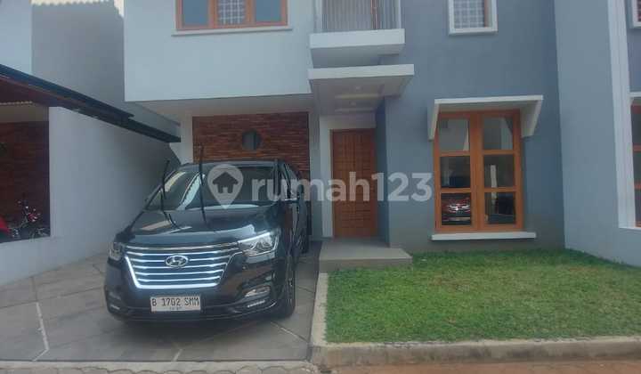 Brand new Tropical minimalis House Jagakarsa, Jaksel.