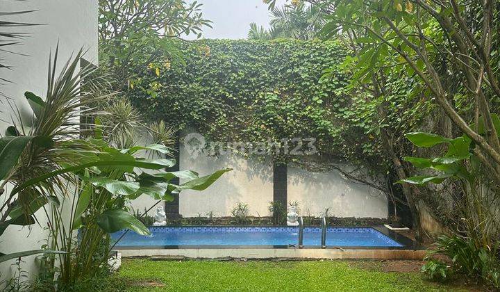 Exclusive house inside private compound at Cilandak Kemang 1