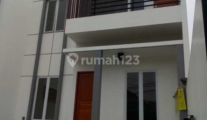 Dijual rumah baru di jakarta selatan. Dijual rumah baru di jakarta selatan.