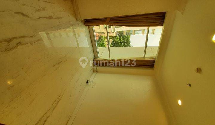Apartemen Botanica 4 Bedroom 2