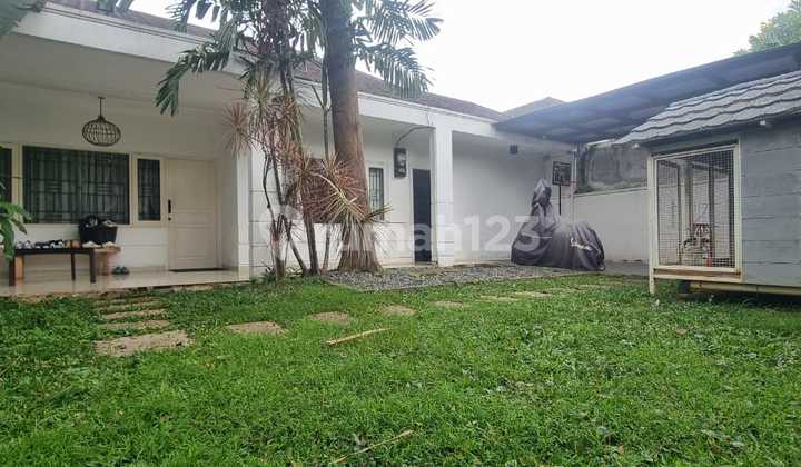 FOR SALE COMFORTABLE CLASSIC HOUSE PONDOK PINANG 2
