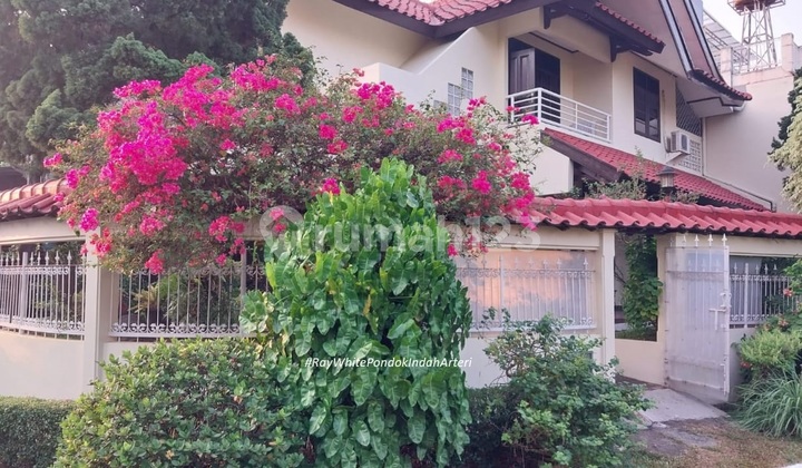 Rumah asri dan nyaman Di Pondok Indah Indah Jakarta Selatan. 2