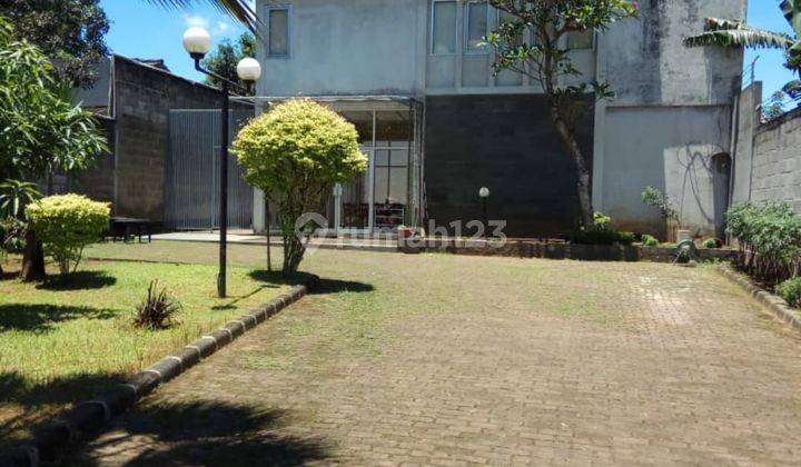 Rumah 2 Lantai Halaman Luas 896 M2 Asri Di Serpong Bsd 1