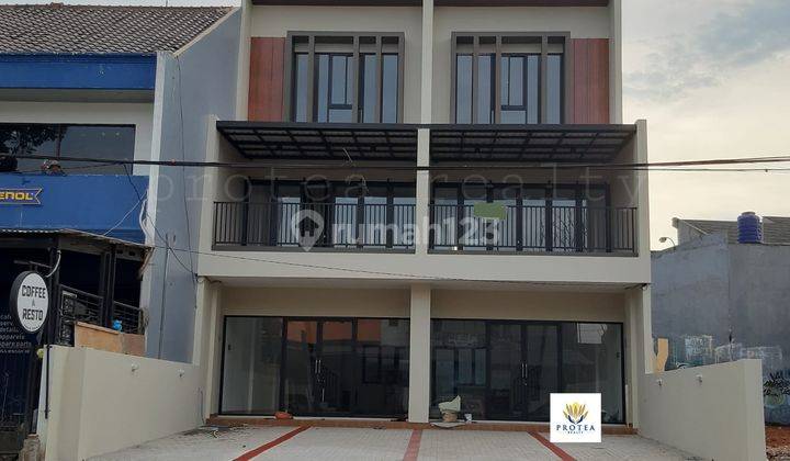 2 Unit Ruko gandeng 3 lantai dilokasi strategis Bsd 1