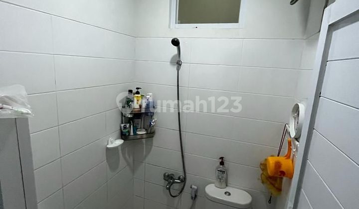 2-Storey Hook House Ready to Occupy Near Limo Toll Road 2