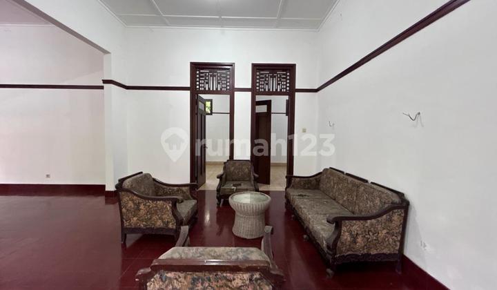 Rumah Dijantung Menteng, Jakarta Pusat 2