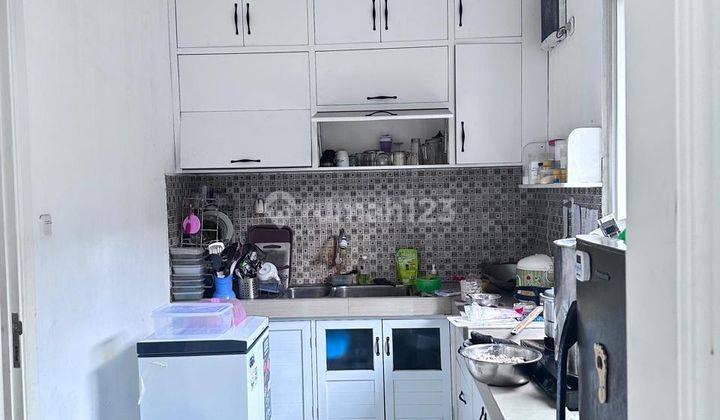 Dijual Rumah Hook Dekat Al Azhar Bsd City 2