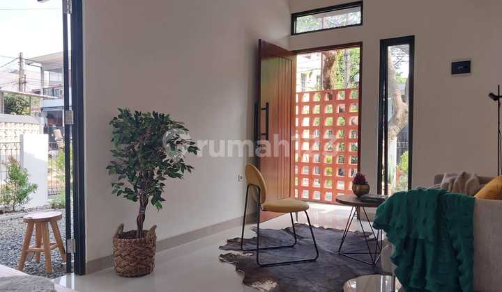RUMAH HOOK SIAP HUNI DI GRIYA LOKA 2