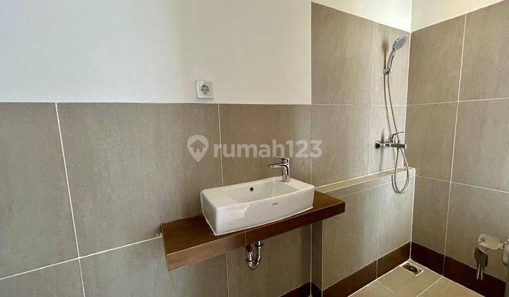 Rumah Baru Semi Furnished SHM di Jagakarsa, Jakarta Selatan 2