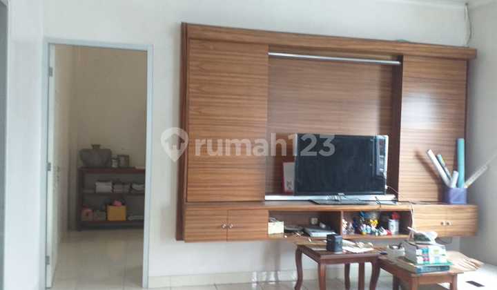 Dijual Rumah 2 Lantai Lt 896 bisa Unt Usaha di Nusaloka Bsd 2