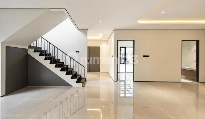 New Home with Contemporary Tropical Concept in BSD 2