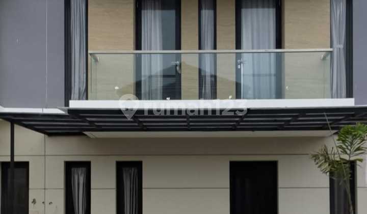 Rumah baru minimalis Wellington Park Residence Rumah baru minimalis Wellington Park Residence