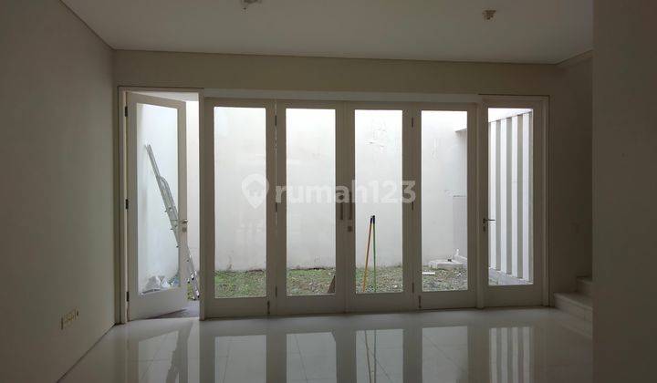 Disewakan Rumah Pondok Tjandra, Topaz Residence  7