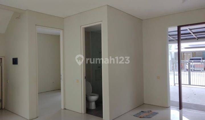 Disewakan Rumah Pondok Tjandra, Topaz Residence  8
