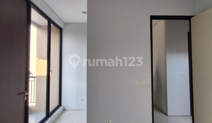 For Sale Wellington Park Residence Canberra House. New minimalist, Waru Sidoarjo. 2