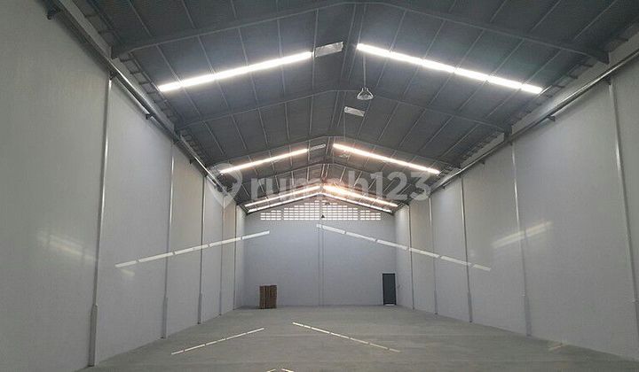Dijual Gudang Fortune blok A, Tambak Sawah (Tropodo) Sidoarjo.  Gudang 1 lantai, office 3 lantai