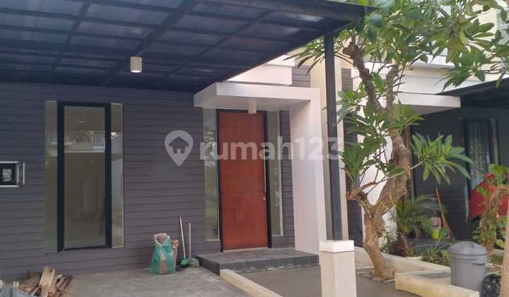 AWESOME 2-STORY HOUSE IN CITRALAND NORTHWEST !!