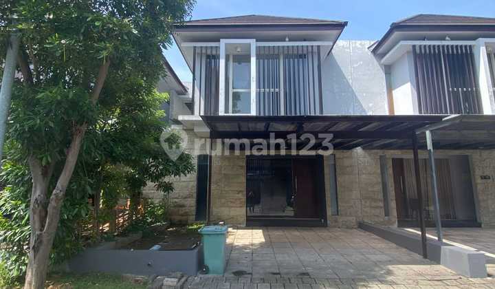 New Cat !! 2-Story House in Graha Natura 1
