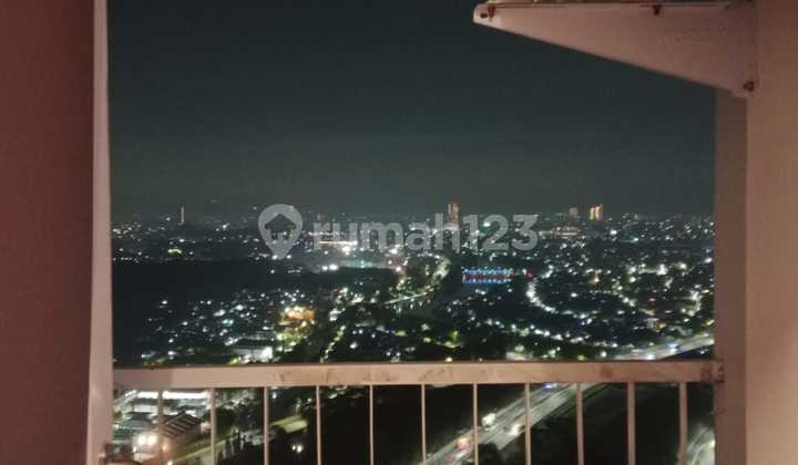 Ready to Occupy Apartment in Wiyung CBD Peak !! 2