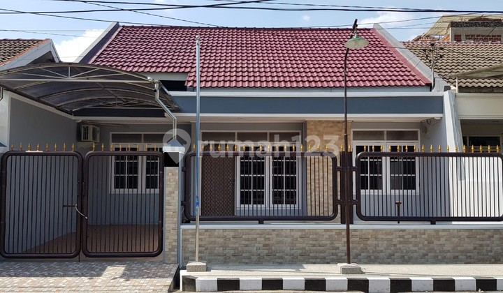 Cocok Buat Rumah Dinas !! Rumah Klampis Semolo Barat