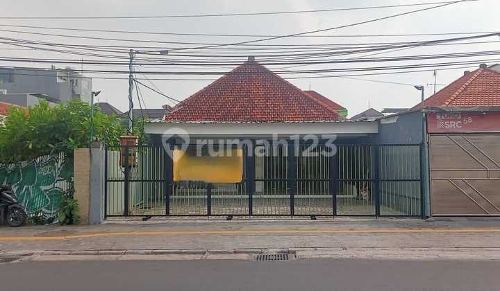 ROW JALAN LEBAR BANGUNAN COCOK UNTUK KANTOR DAN BANK LOKASI R.A KARTINI SURABAYA !!