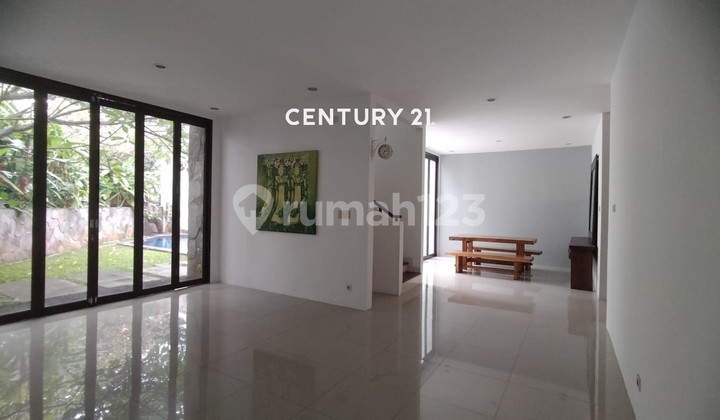 Disewakan Rumah Siap Huni Semi Furnised Di Discovery Bintaro 2