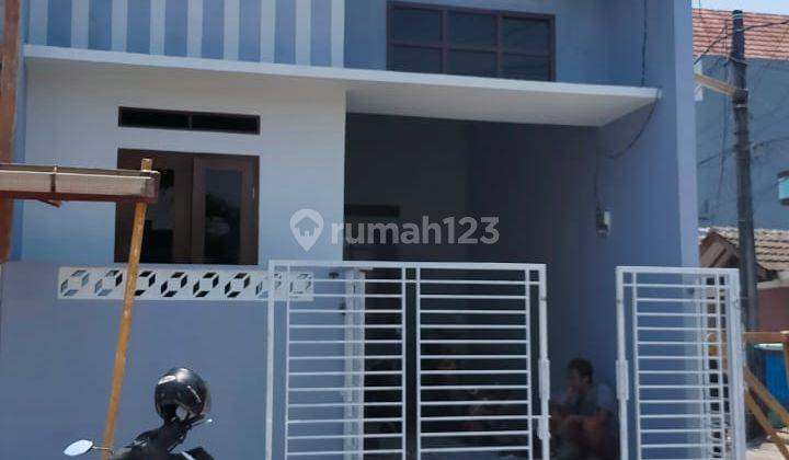 Rumah Dijual Lokasi Strategis SHM di Harapan Indah Bekasi 1