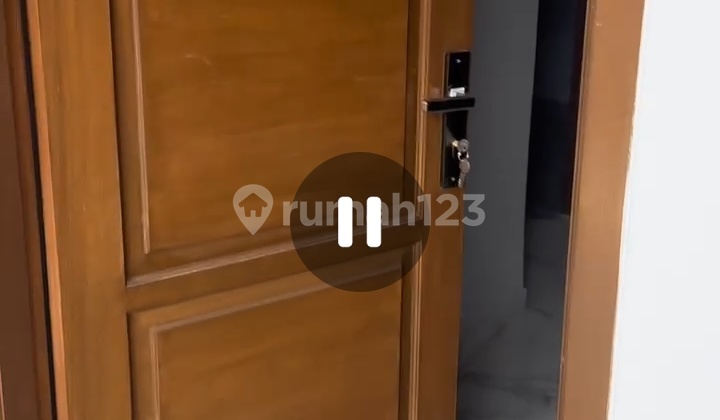 Contemporary Design House in Pondok Ungu Permai 2