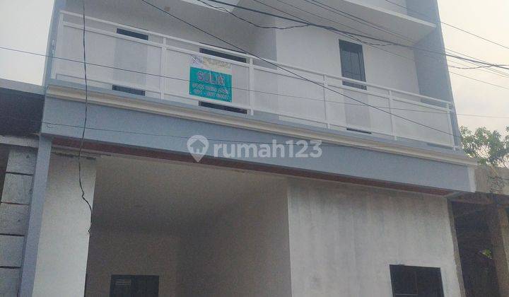 Rumah 2 Lantai Selangkah Dengan. Kota Harapan Indah Bekasi 1