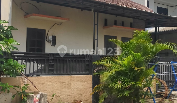 Disewakan Unit Rumah Lokasi Strategis Di Taman Harapan Baru  2