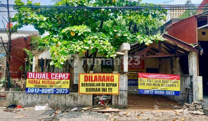 Di Jual Cepat Rumah Luas Lokasi Strategis Di Rawalumbu Di Jual Cepat Rumah Luas Lokasi Strategis Di Rawalumbu