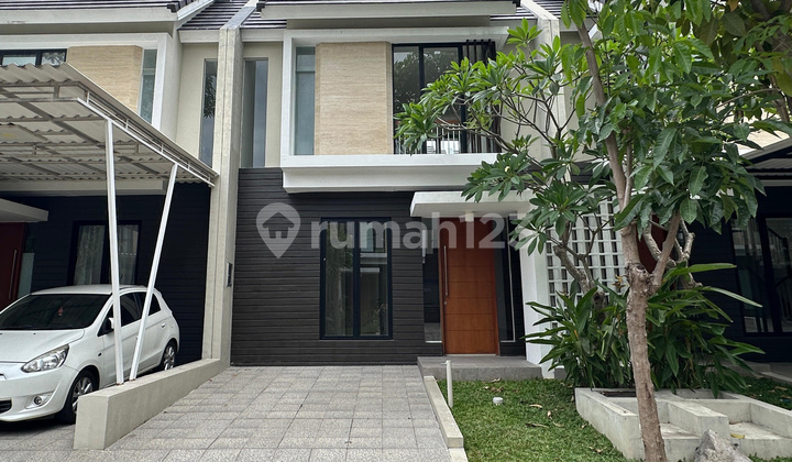 Rumah Minimalis Di Citraland Dekat Grand Pakuwon dan Gwalk Rumah Minimalis Di Citraland Dekat Grand Pakuwon dan Gwalk