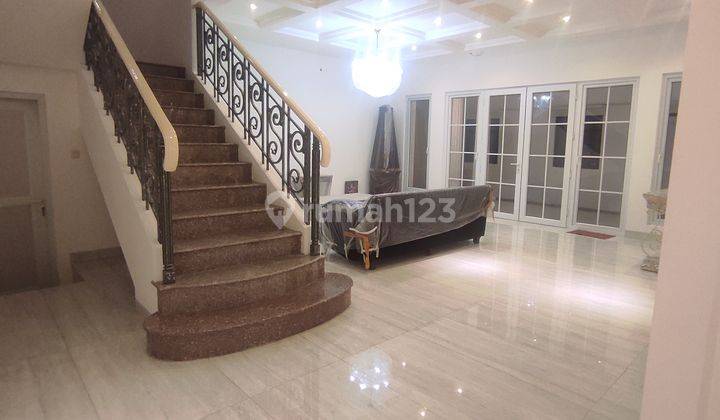 Rumah Klasik Semi Furnish Wisata Bukit Mas Dekat Graha Citraland 2