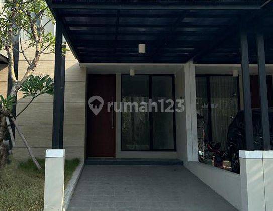 Rumah Minimalis 2 Lantai Northwest Park Citraland Surabaya 1