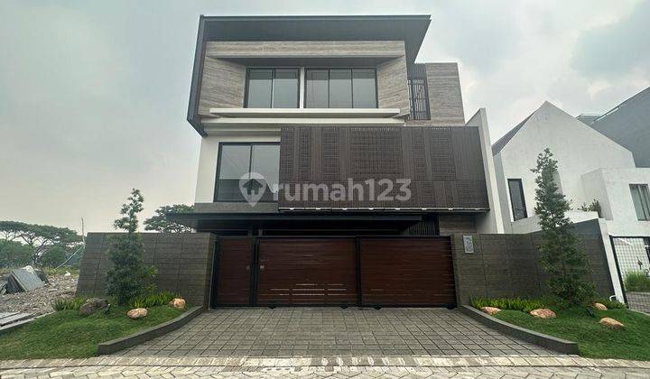 Rumah Baru Mewah Citraland Dekat Pakuwon Indah, Graha Family 1