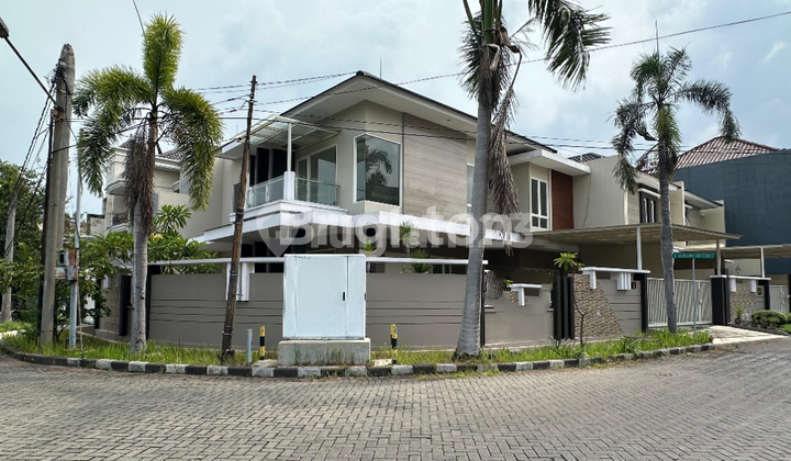 Minimalist House in Araya Near Galaxy Mall and Pakuwon City 1