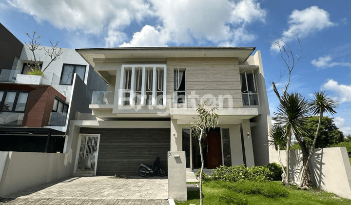 Rumah Modern Minimalis Dekat Uc, Gwalk Citraland, Pakuwon, Graha 1