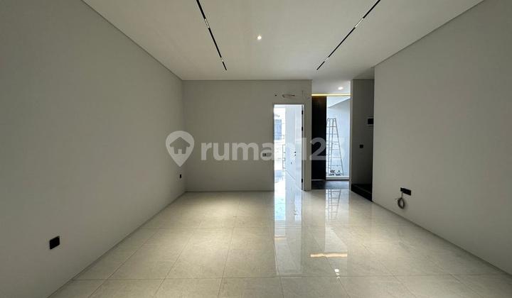 New Minimalist House in Manyar Near Pakuwon City & Galaxy Mall 2