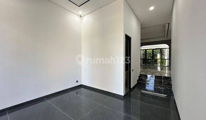 RUMAH MODERN MINIMALIS DI CITRALAND DEKAT UC, GWALK, PAKUWON MALL 2