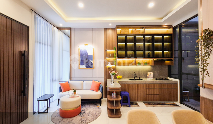 Rumah Minimalis Dukuh Kupang Dekat Pusat Kota & Ciputra World Rumah Minimalis Dukuh Kupang Dekat Pusat Kota & Ciputra World