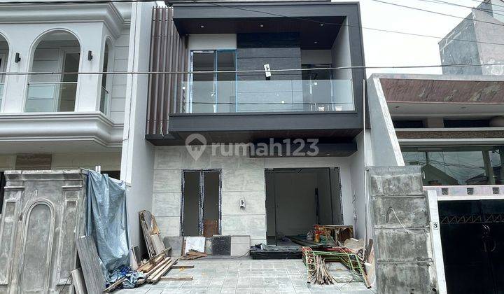 RUMAH BARU MODERN MINIMALIS DEKAT GALAXY MALL DAN PAKUWON CITY 1