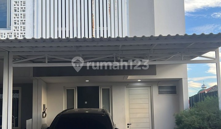 Ready-to-Live House Dian Istana Near Graha, Citraland & Pakuwon Mall