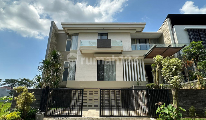 Luxury Furnished Interior House with Pool in Citraland Near Graha & Pakuwon Luxury Furnished Interior House with Pool in Citraland Near Graha & Pakuwon