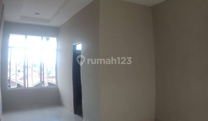 Dijual Rumah Jl. M. Sohor, Komp. Puri Indah, 2 Lantai.