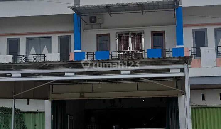 Dijual Ruko 3 Lantai Lokasi Strategis Jl. Trans Kalimantan 1