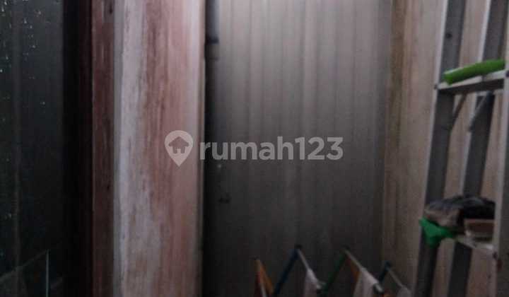 Dijual Ruko 2 Lantai di Jalan Danau Sentarum No. 89, Pontianak