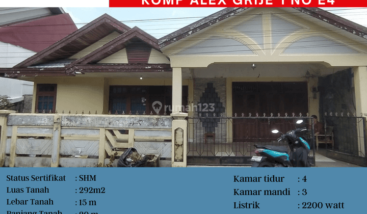 Dijual Rumah Siap Huni di Jl. Parit Haji Husein Ii Komp Alex Grije 1 No E4, Pontianak