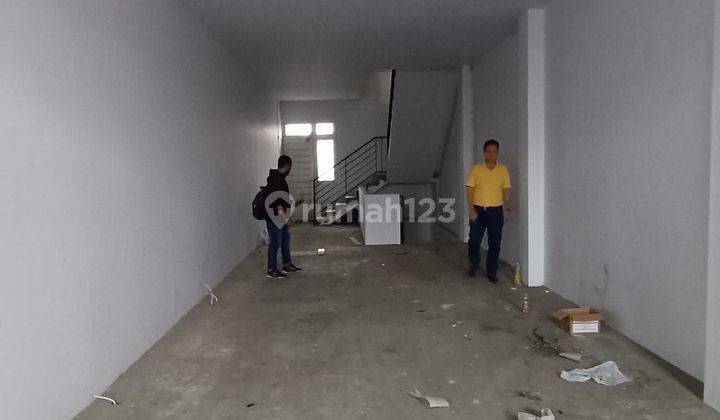 SEWA RUKO STRATEGIS DI AYANI 2 KUBU RAYA – LOKASI PRIME UNTUK USAHA! 2